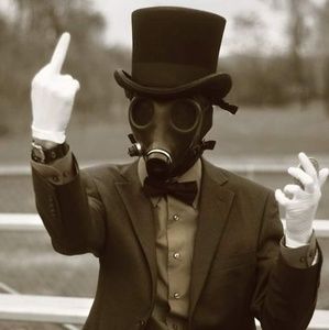 Meet your Posher, Denise